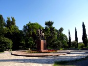 027  Duke Nicolai monument.JPG